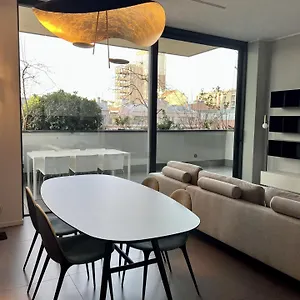 Bosco Verticale Apart-hotel