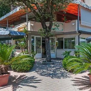 Hotel Le Ginestre ***