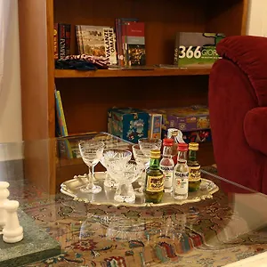 Houspitality Caesar 3*, Roma İtalya